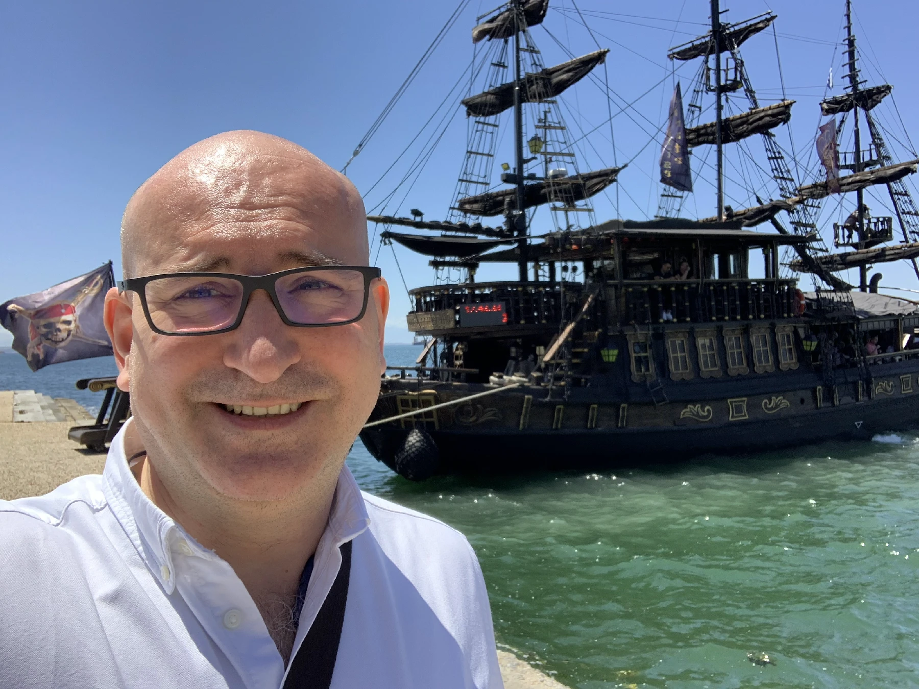 Cocktail ship in Thessaloniki